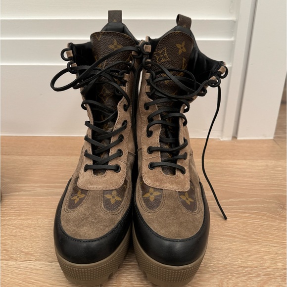 Womens Louis Vuitton laureate platform desert boot - Picture 3 of 4